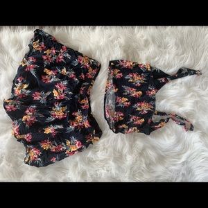 Hollister two peice floral set outfit